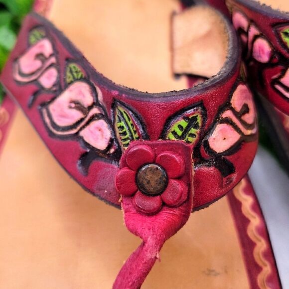 Handmade Leather Flip Flops. Absolutely Beautiful. Like New - Picture 2 of 7